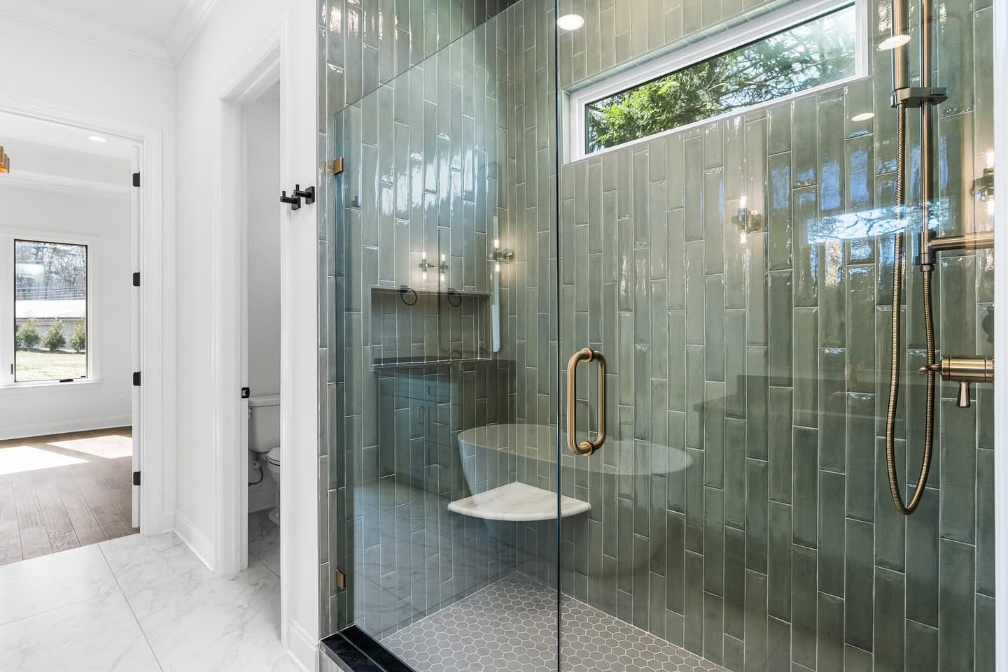 Shower glass for builder and tract home programs.